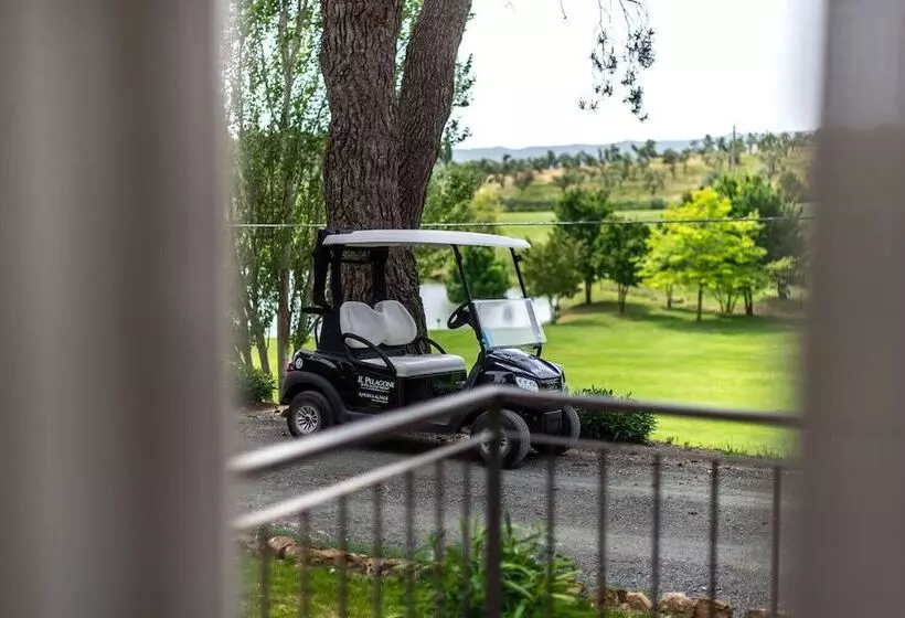 Huoneisto 1 Makuuhuone, Il Pelagone Hotel & Golf Resort Toscana