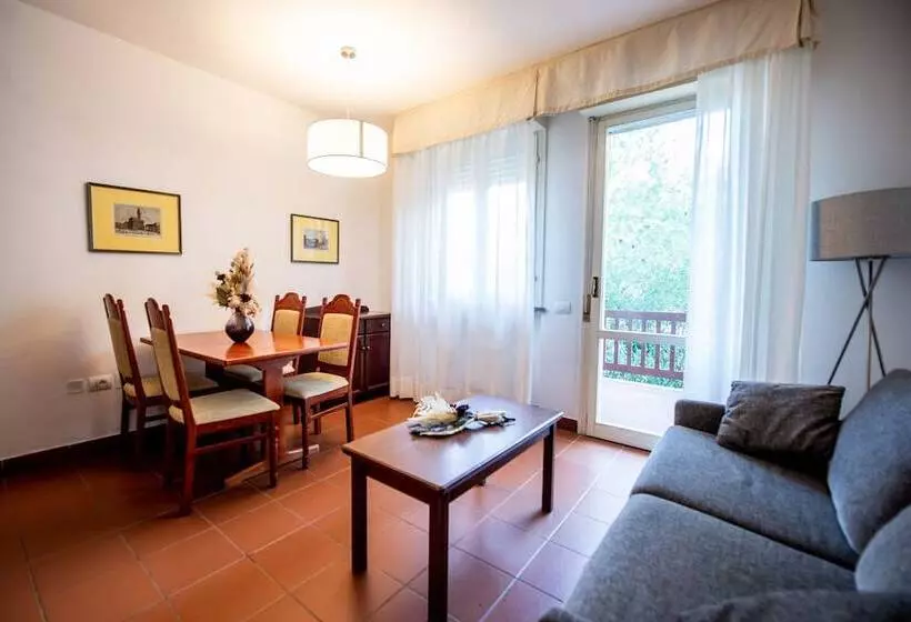 Huoneisto 1 Makuuhuone, Il Pelagone Hotel & Golf Resort Toscana