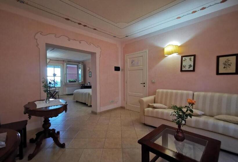 جناح مزوَّد بشرفة, Il Melograno Country House