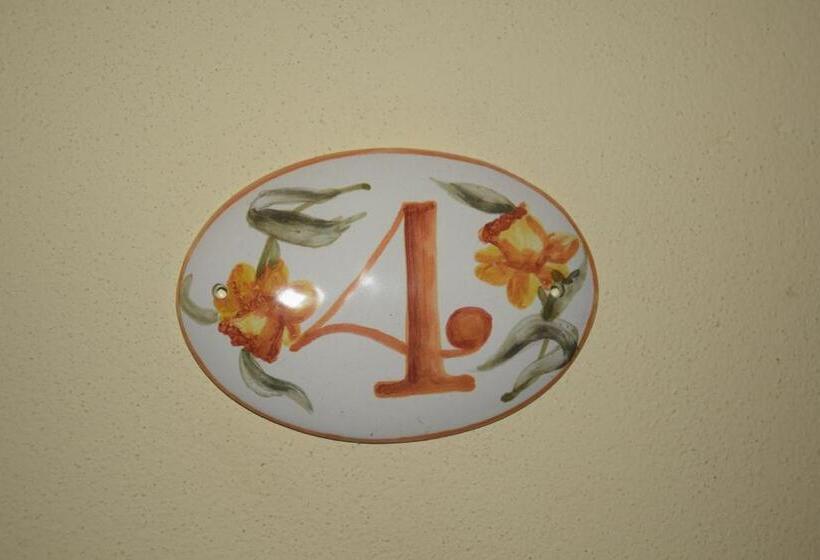 חדר סטנדרט, Il Vicario