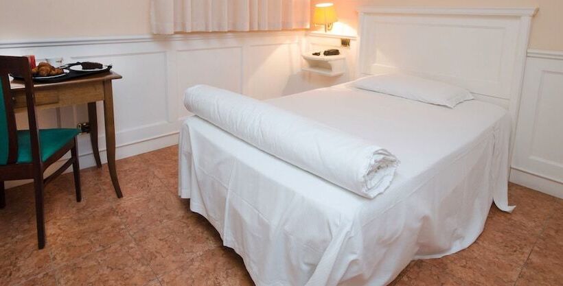 Номер Стандарт Индивидуальный, Incontro