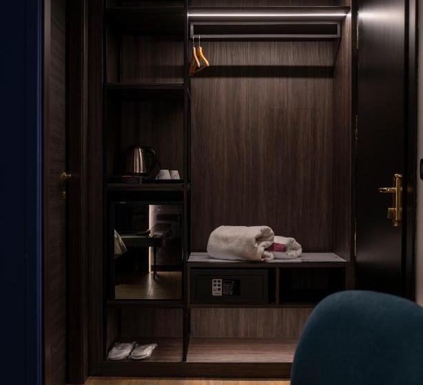 Habitació Deluxe, Leonessa