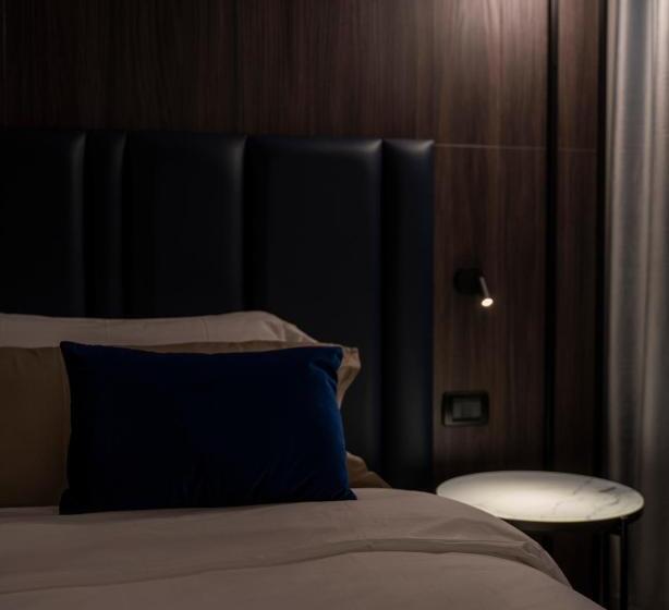 Habitació Deluxe, Leonessa