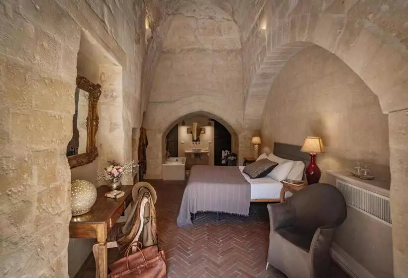 سوییت جونیور, Locanda Di San Martino Hotel & Thermae Romanae
