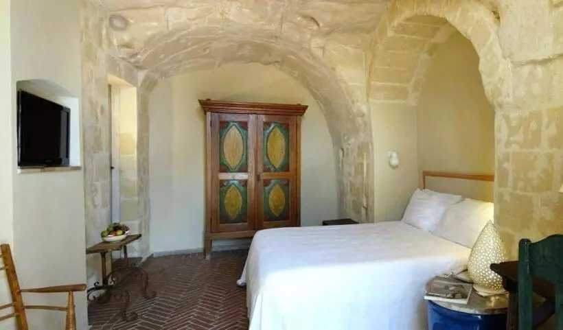 سوییت جونیور, Locanda Di San Martino Hotel & Thermae Romanae