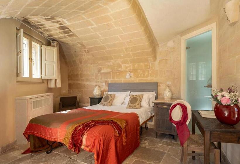 带城市景观的标准间, Locanda Di San Martino Hotel & Thermae Romanae