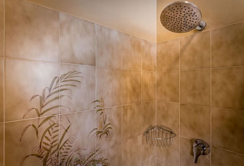 اتاق استاندارد یک نفره, Mario's