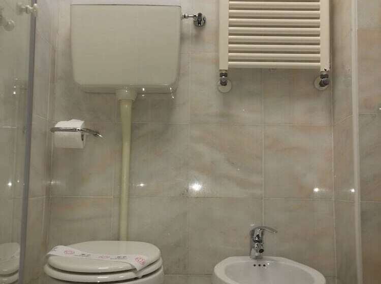 اتاق سوپریور یک تخته, Memory