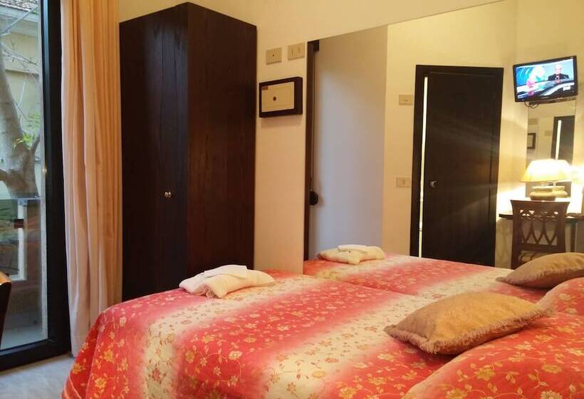 اتاق سوپریور یک تخته, Memory