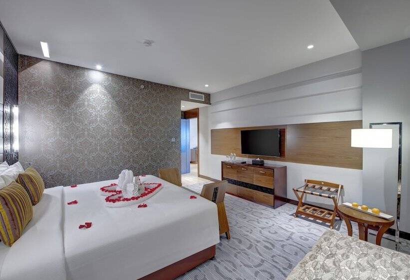 Люкс Премиум, Metropolitan Hotel Dubai