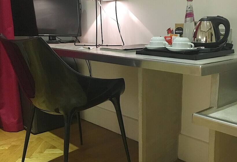 豪华房间, Principe Di Villafranca