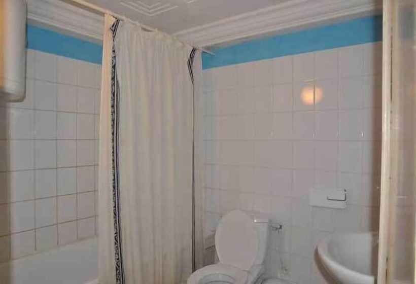 اتاق استاندارد یک نفره, Residence Saintjacques Brazzaville