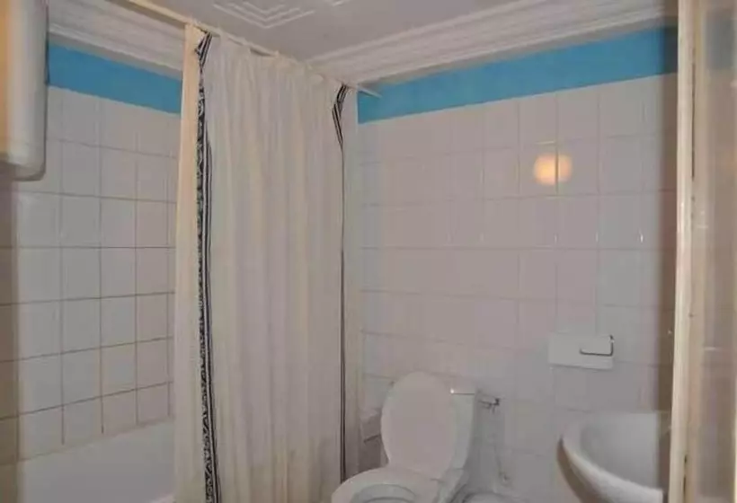 اتاق استاندارد یک نفره, Residence Saintjacques Brazzaville