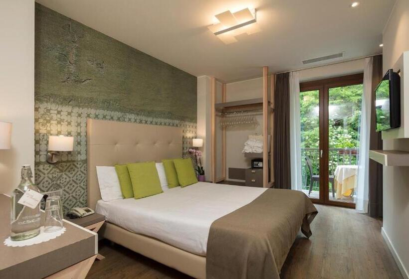 חדר סטנדרט עם מרפסת, Resort & Spa Miramonti