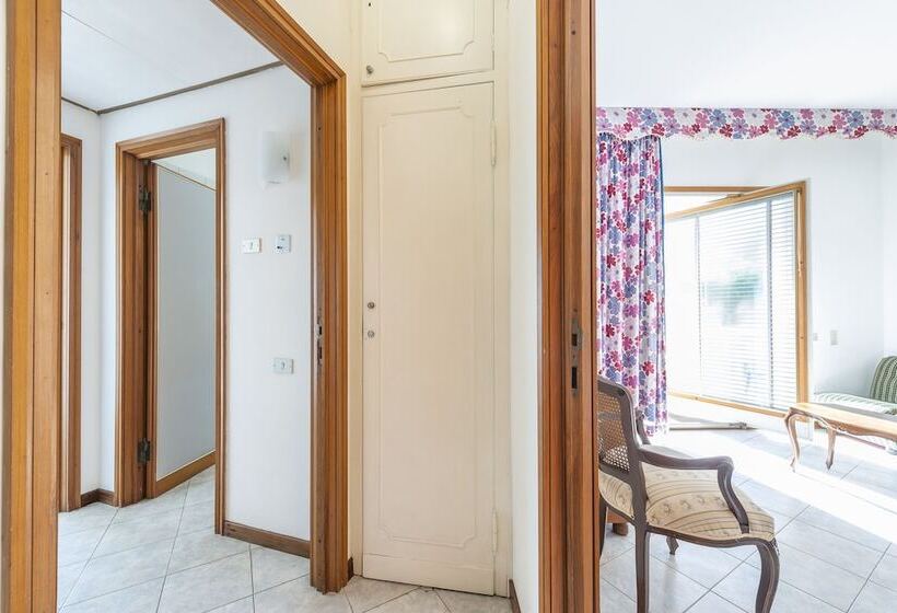 家庭间, Ristorante Maga Circe