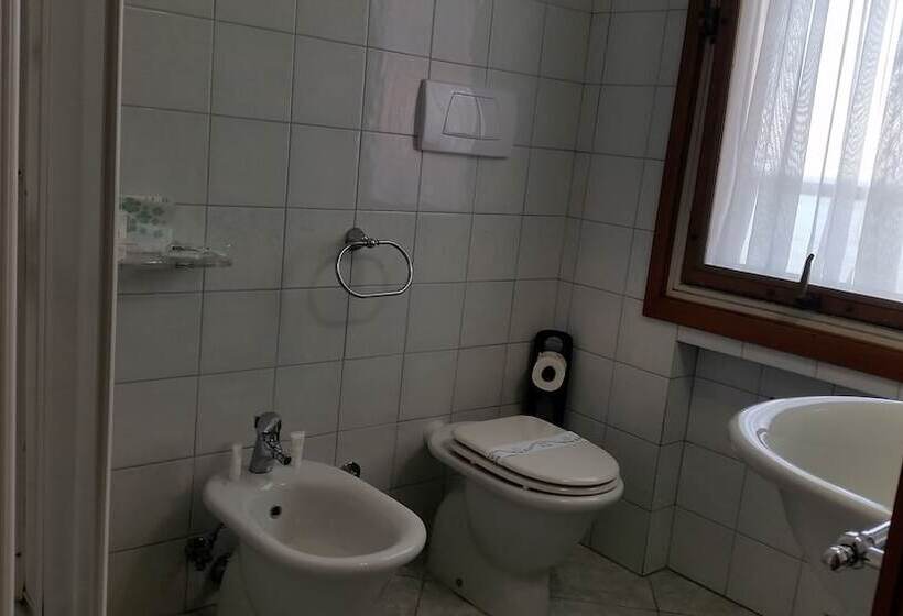 标准间, Ristorante Maga Circe