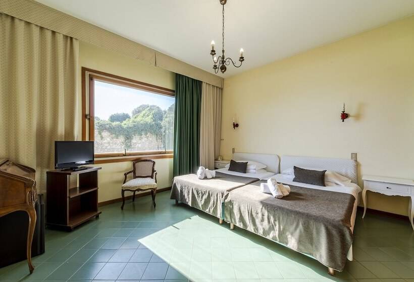 标准间, Ristorante Maga Circe