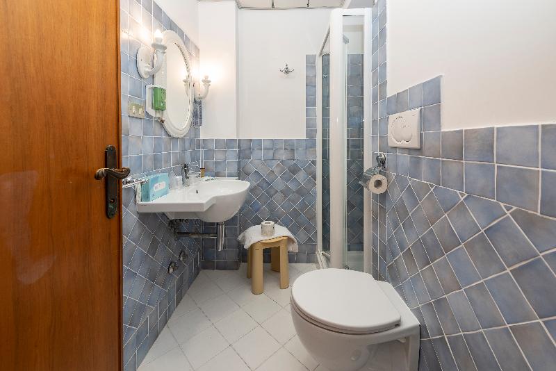 家庭间, Ristorante Maga Circe