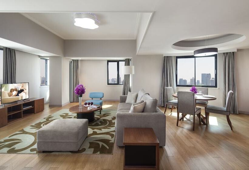 Apartament Executive 3 Sypialnie, Somerset Olympic Tower Tianjin