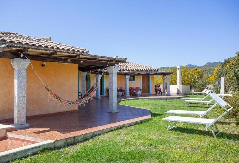 غرفة ديلوكس مزودة بشرفة, Stefania Boutique Hotel By The Beach