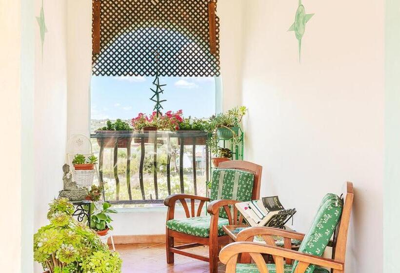 اتاق لوکس با بالکن, Stefania Boutique Hotel By The Beach