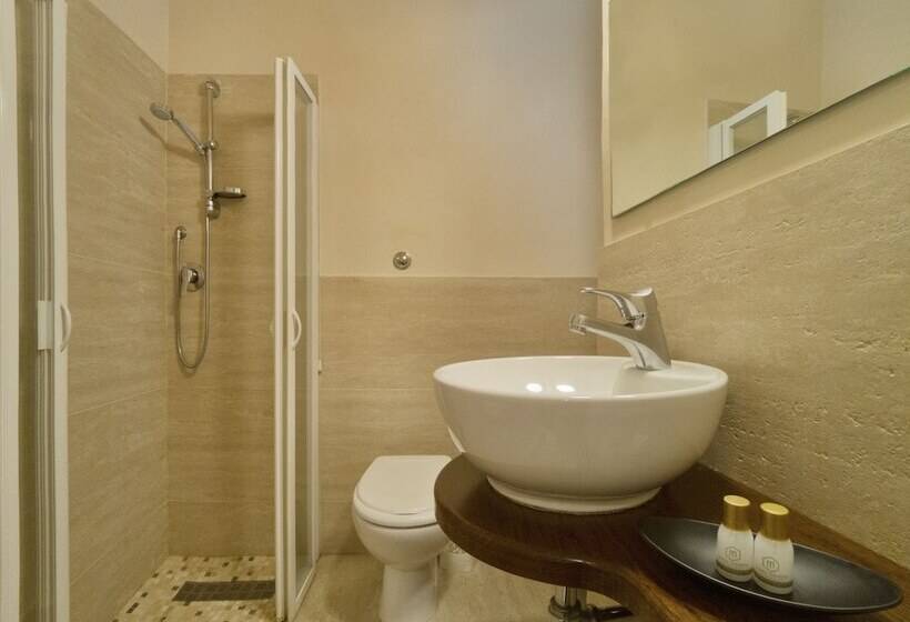 اتاق اجرایی, Touring Wellness & Beauty