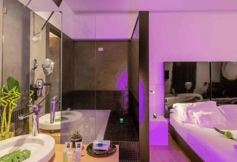 سوییت جونیور, Unahotels One Siracusa