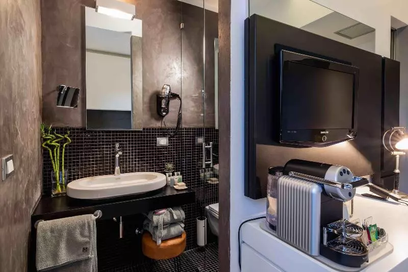 اتاق لوکس, Unahotels One Siracusa