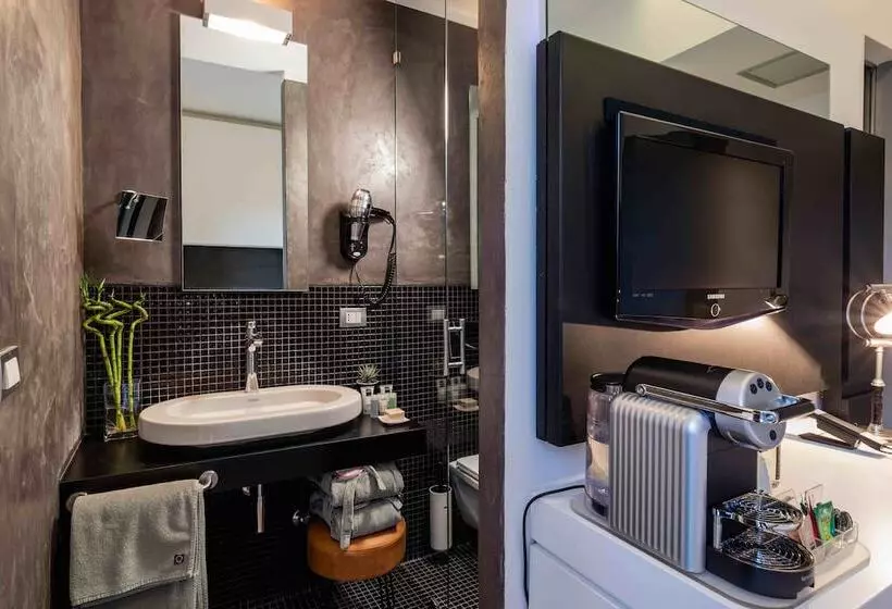 اتاق لوکس, Unahotels One Siracusa