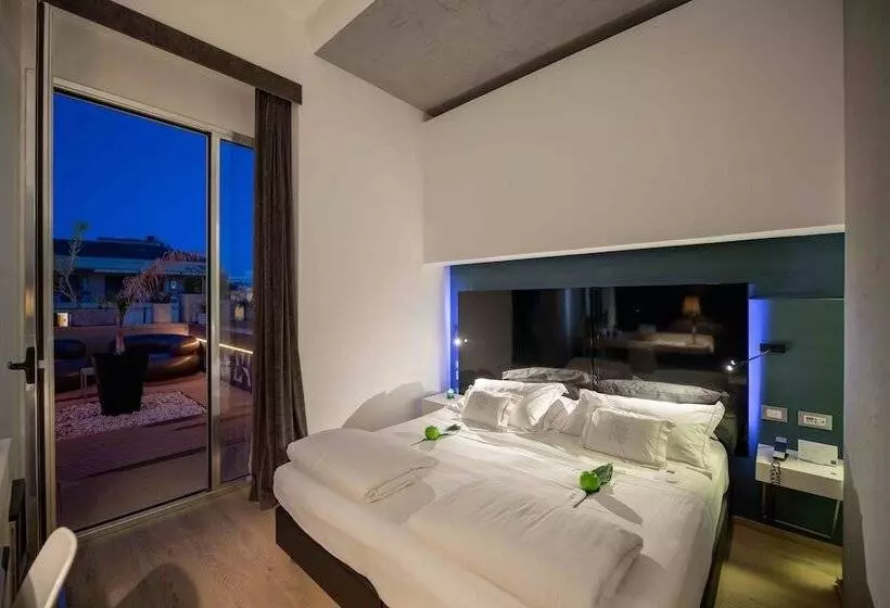 اتاق لوکس, Unahotels One Siracusa
