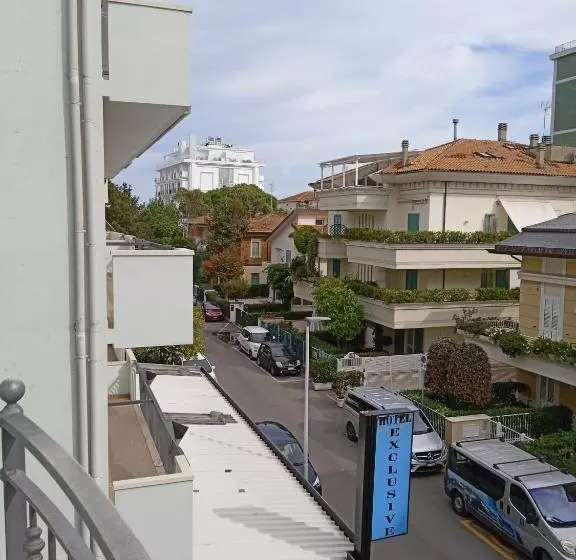 اتاق استاندارد سه نفره, Villa Mare
