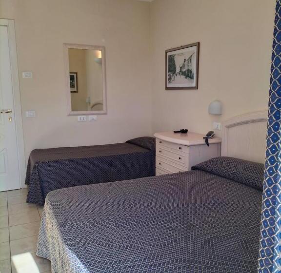 スタンダードトリプルルーム, Villa Mare