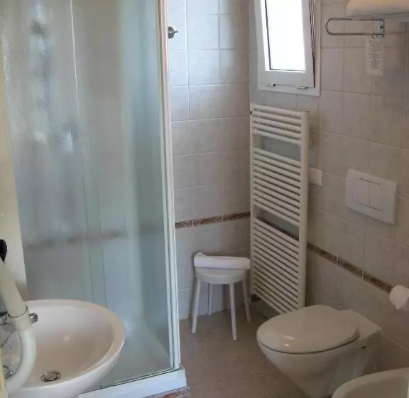 اتاق استاندارد یک نفره, Villa Mare