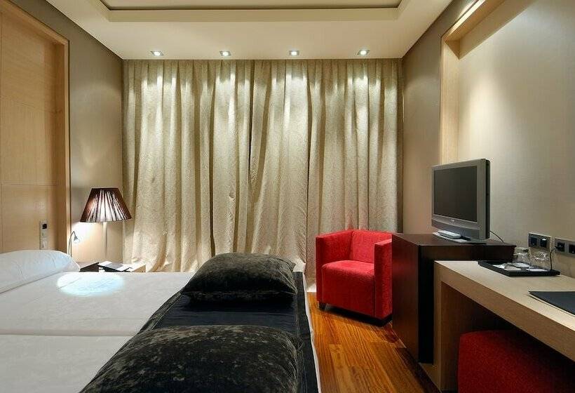 غرفة قياسية, Vincci Frontaura