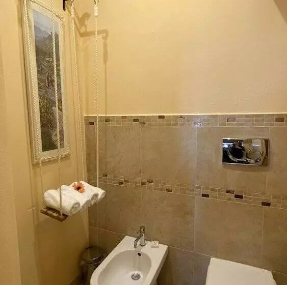 Perhehuone, Vogue Hotel Arezzo