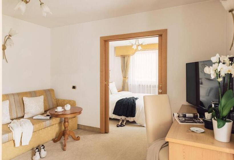 סוויטת סופריור, Wellness Refugium & Resort Hotel Alpin Royal   Small Luxury Hotels Of The World