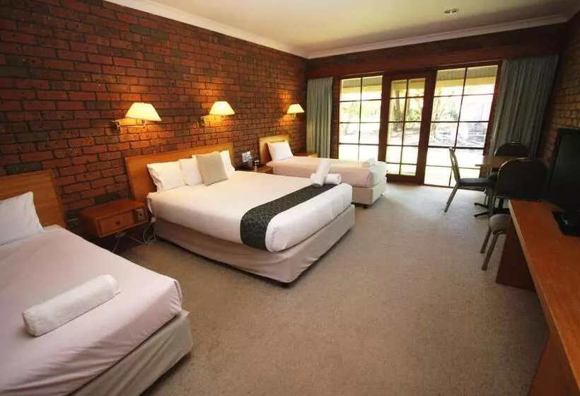 スタンダード４人部屋, Grange Burn Motel
