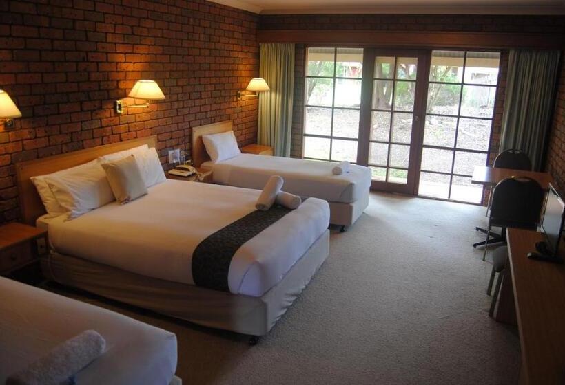 スタンダード４人部屋, Grange Burn Motel