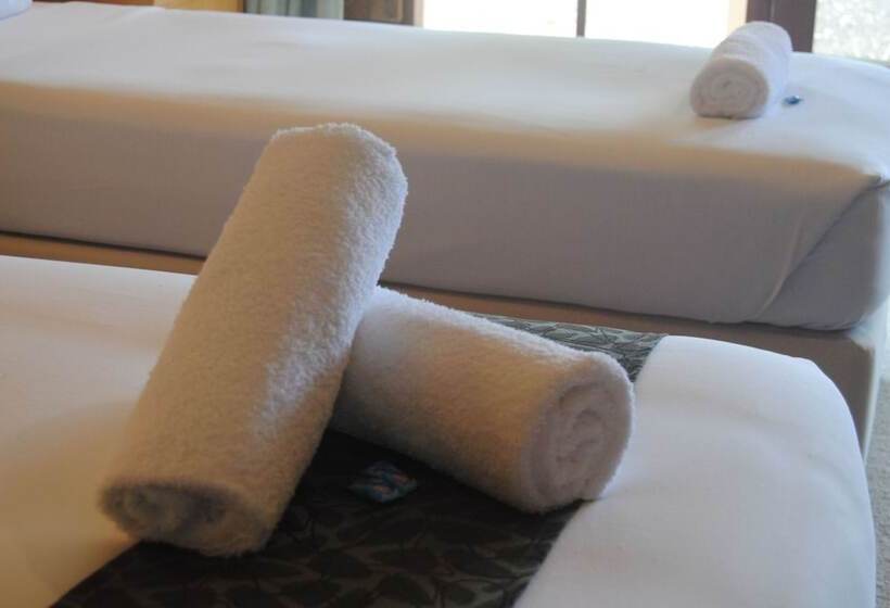 スタンダードルーム, Grange Burn Motel