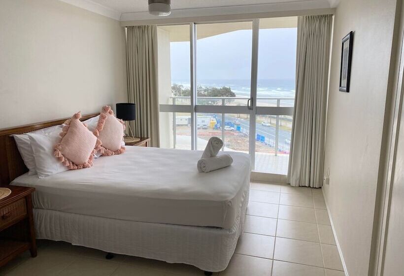 Апартаменты 2 Спальни, Hi Surf Beachfront Resort Apartments