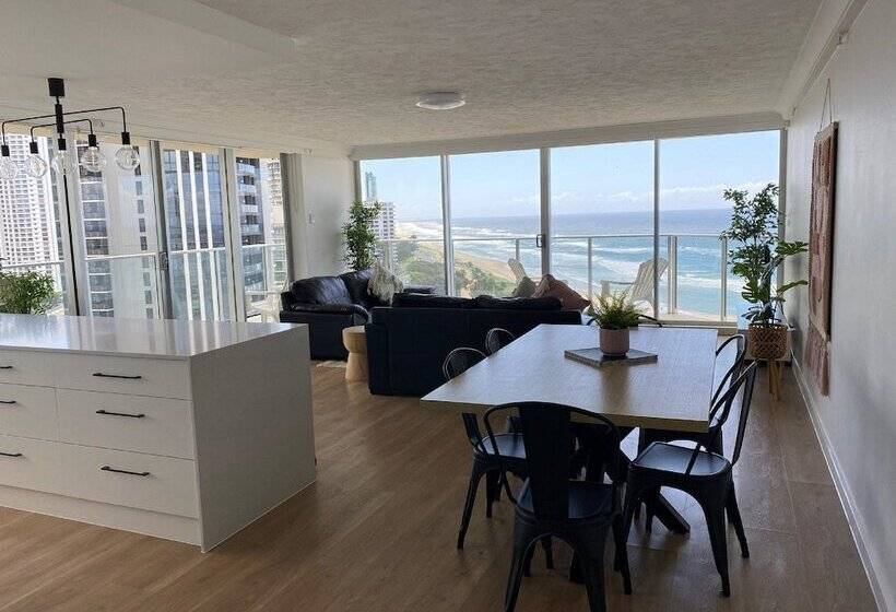 Апартаменты 2 Спальни, Hi Surf Beachfront Resort Apartments