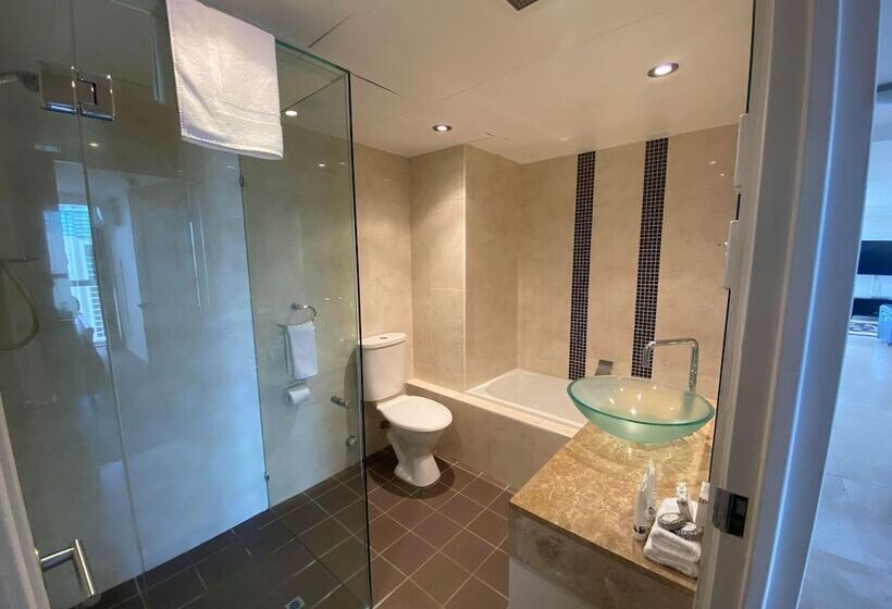 Апартаменты 2 Спальни Вид на Море, Hi Surf Beachfront Resort Apartments