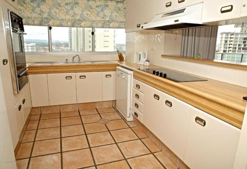 Апартаменты 2 Спальни, Hi Surf Beachfront Resort Apartments