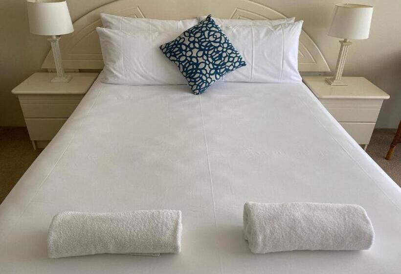 Апартаменты 2 Спальни, Hi Surf Beachfront Resort Apartments