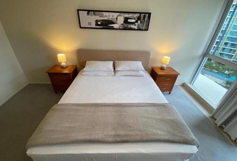 Апартаменты 2 Спальни, Hi Surf Beachfront Resort Apartments