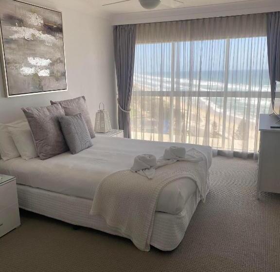 Апартаменты 2 Спальни Вид на Море, Hi Surf Beachfront Resort Apartments