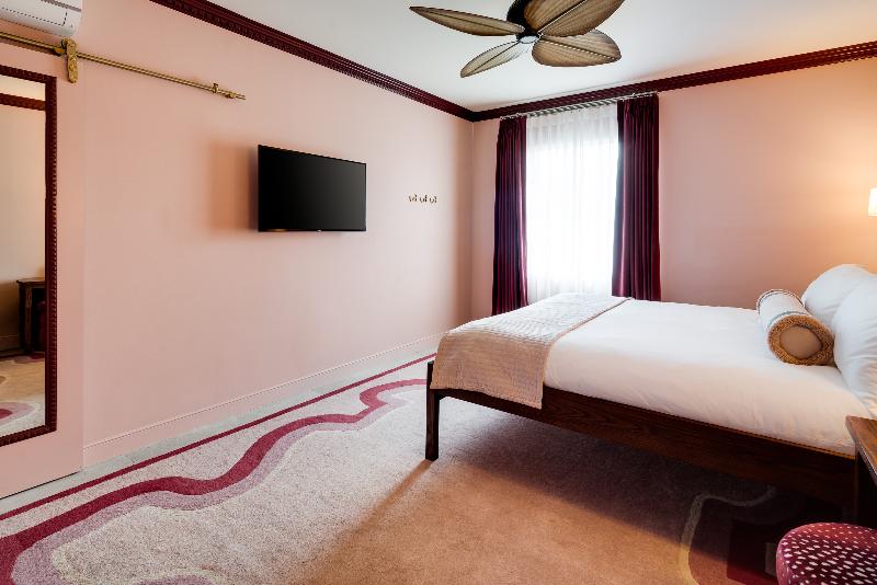 اتاق استاندارد یک نفره, Best Western Plus Executive Hotel And Suites