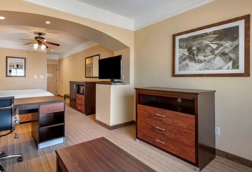 身障者適用スイートルーム, Best Western Plus Monica Royale Inn & Suites