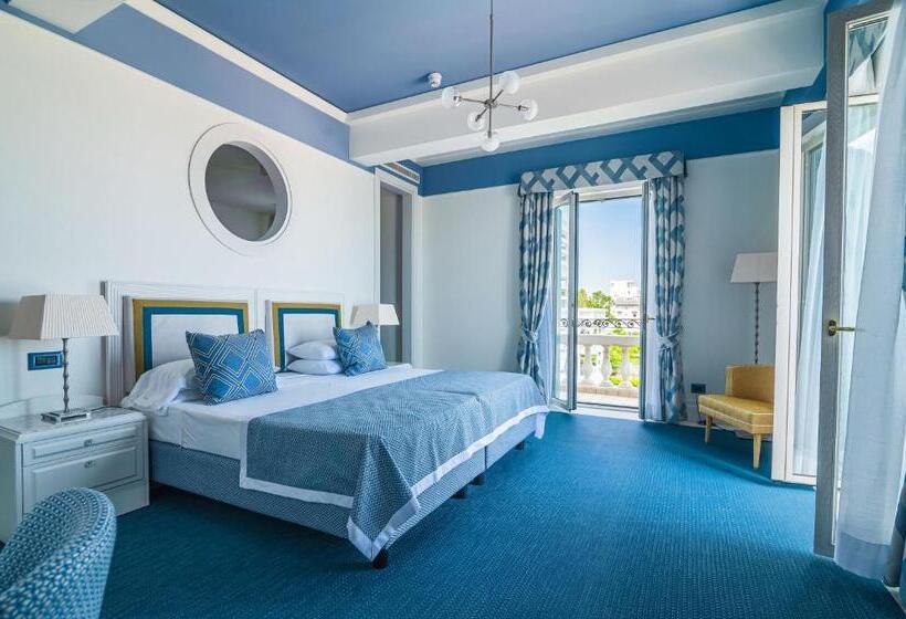 غرفة سوبيريور مطلّة علي الحديقة, Casa Bianca Al Mare