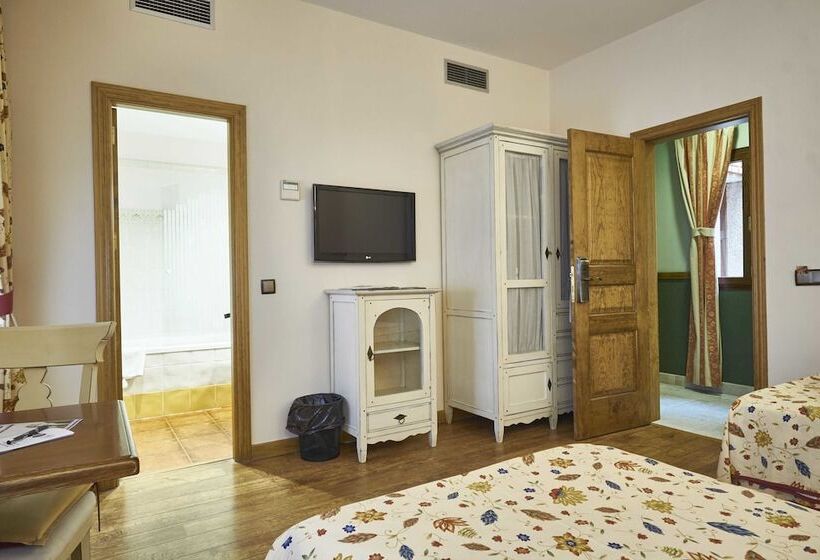 标准间, Casona De Torres